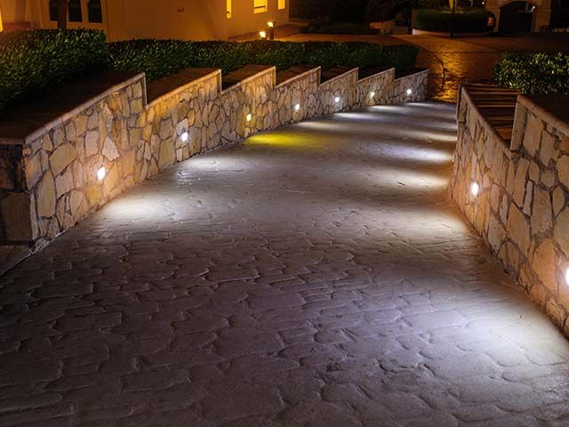 Outdoor Lighting Experts in Dayton
